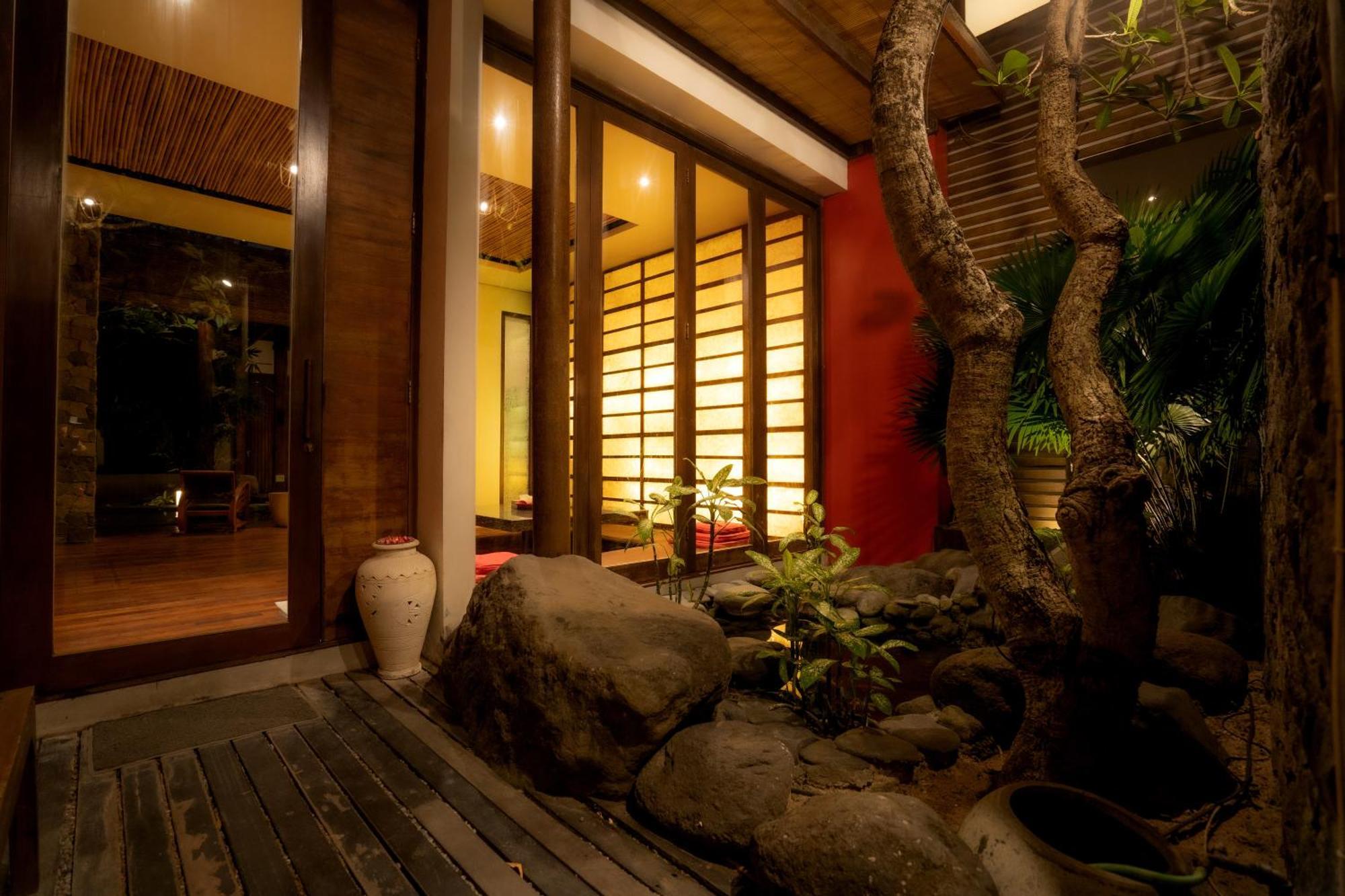 Villa Nara - Your Unique & Private Villa In Seminyak Petitenget Luaran gambar